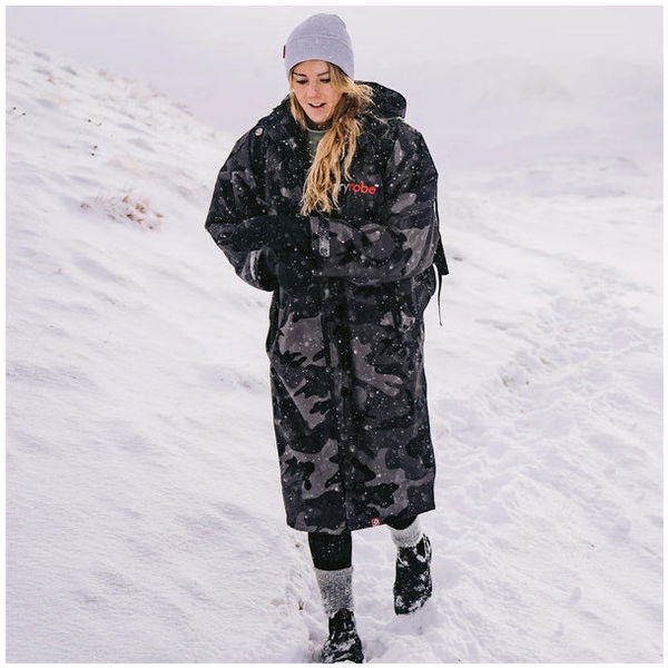 Dryrobe Advance Langarm-Umkleidemantel V3 DR104V3 - Black Camo / Black